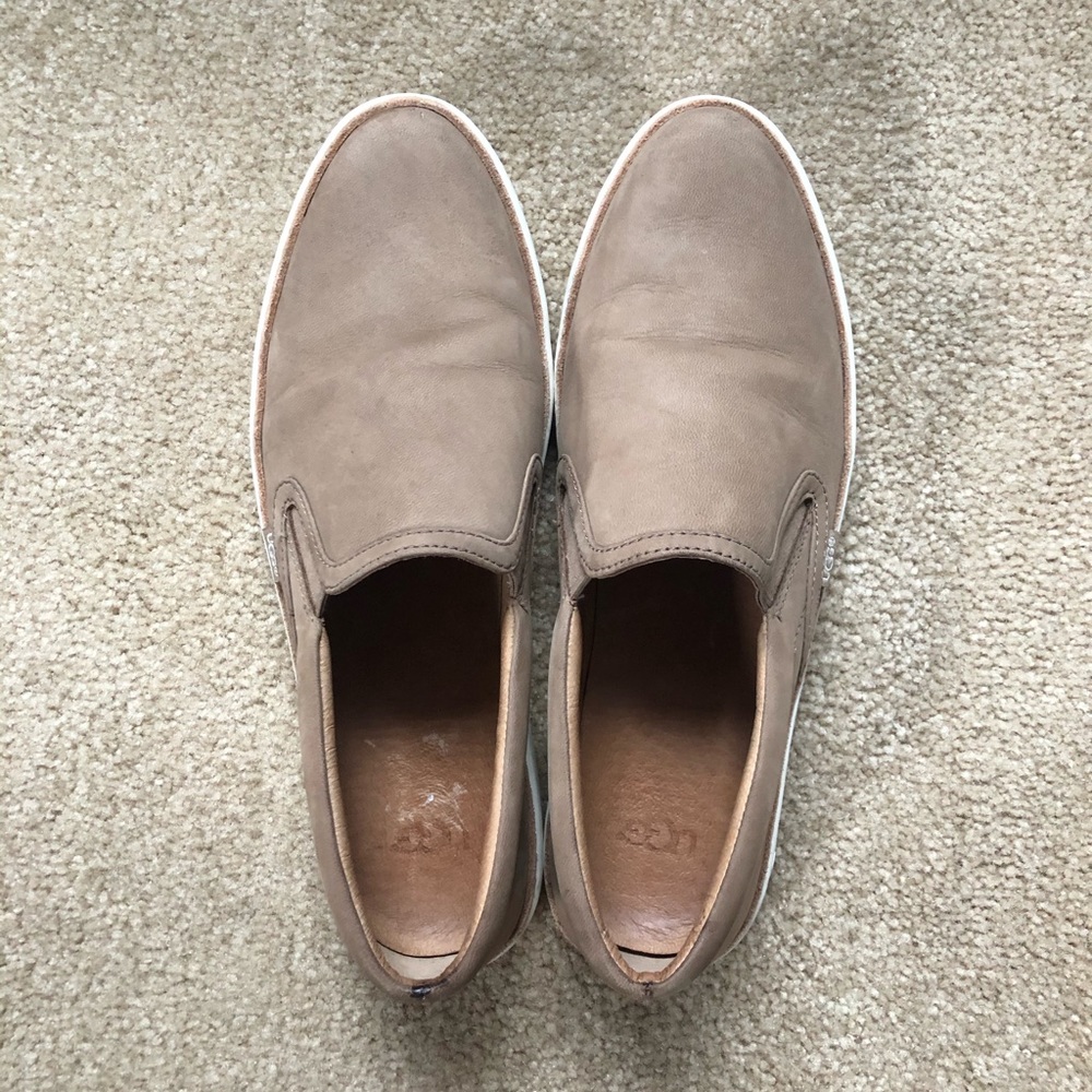 UGG Slip-On Sneaker 🌞